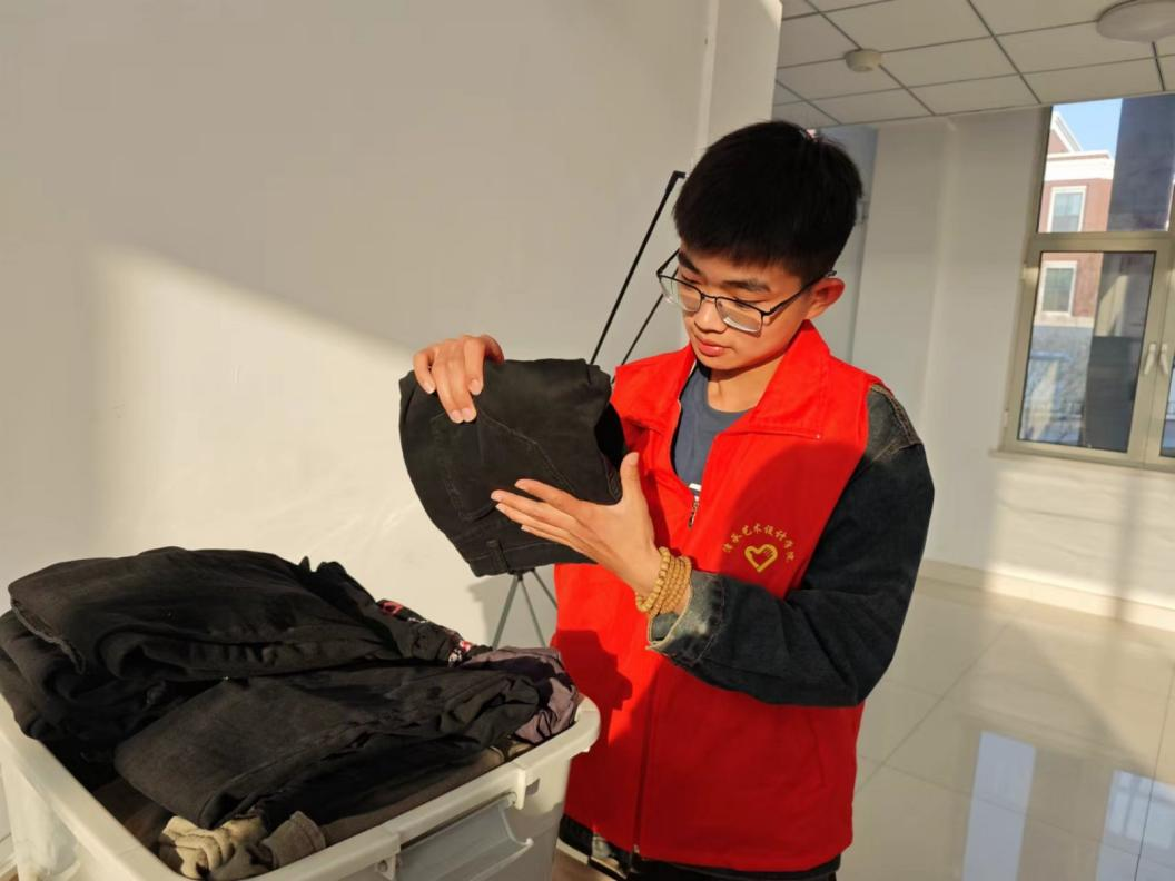 1742784941132499.png 图片2.png