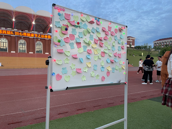 1717588741111116.png 640 (3).png