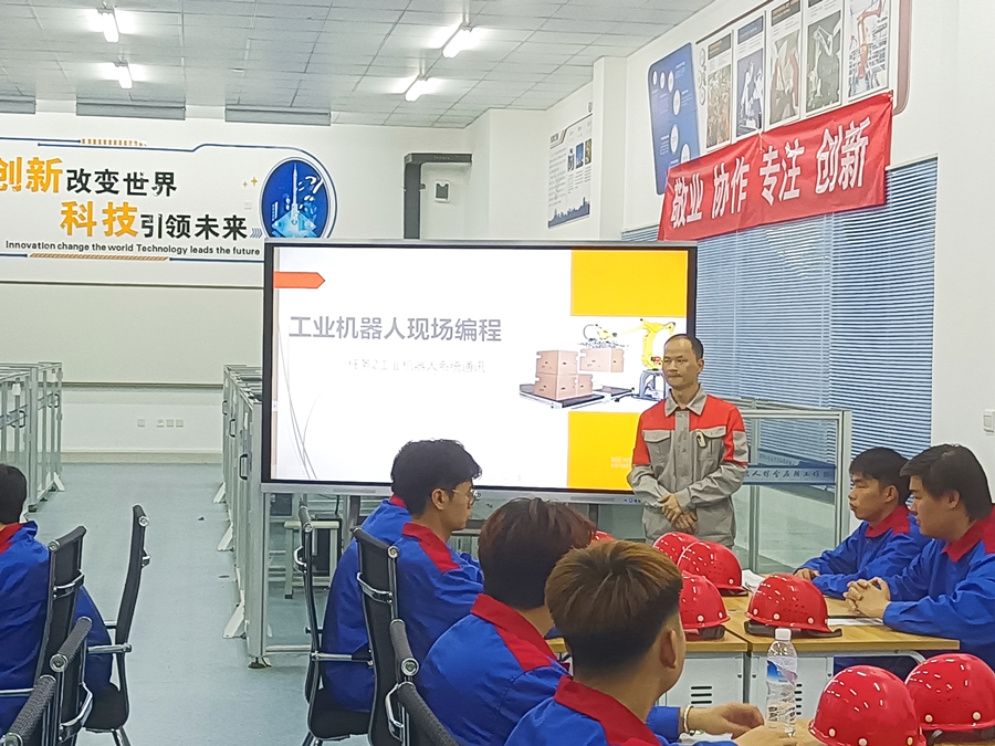 1696597269189468.jpg 林连宗_副本.jpg