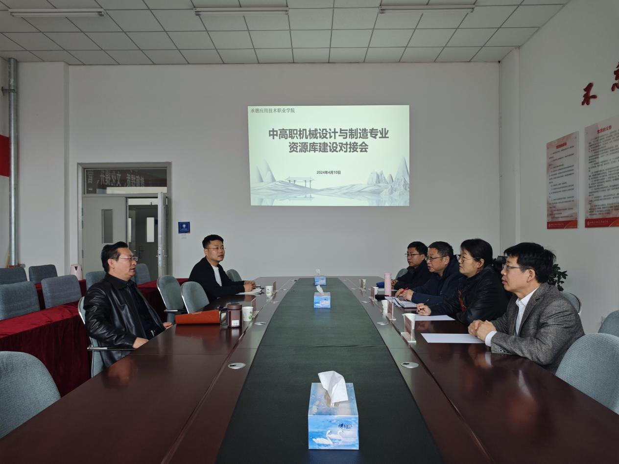 1713512772146308.png 图片1.png