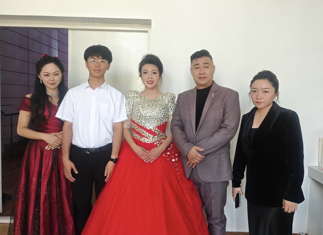 1783047789940932.jpg 音乐.jpg