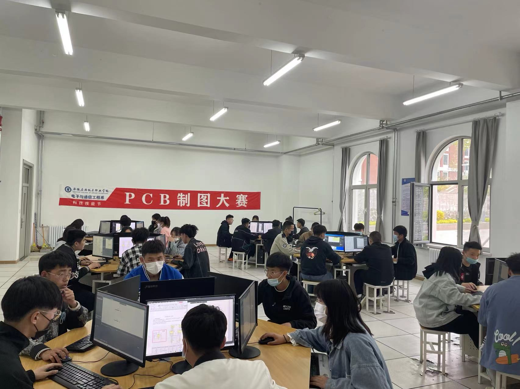 1651542187247863.png PCB大赛.png