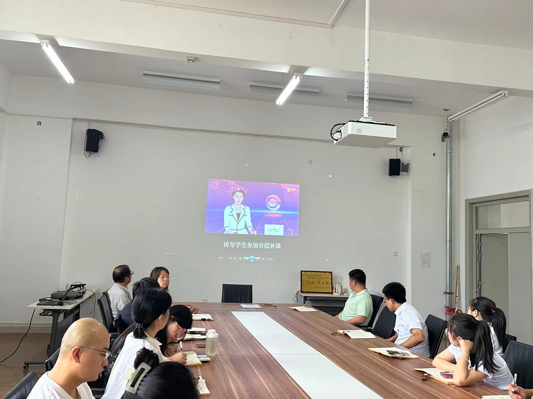 1689554719765965.png 图片2.png